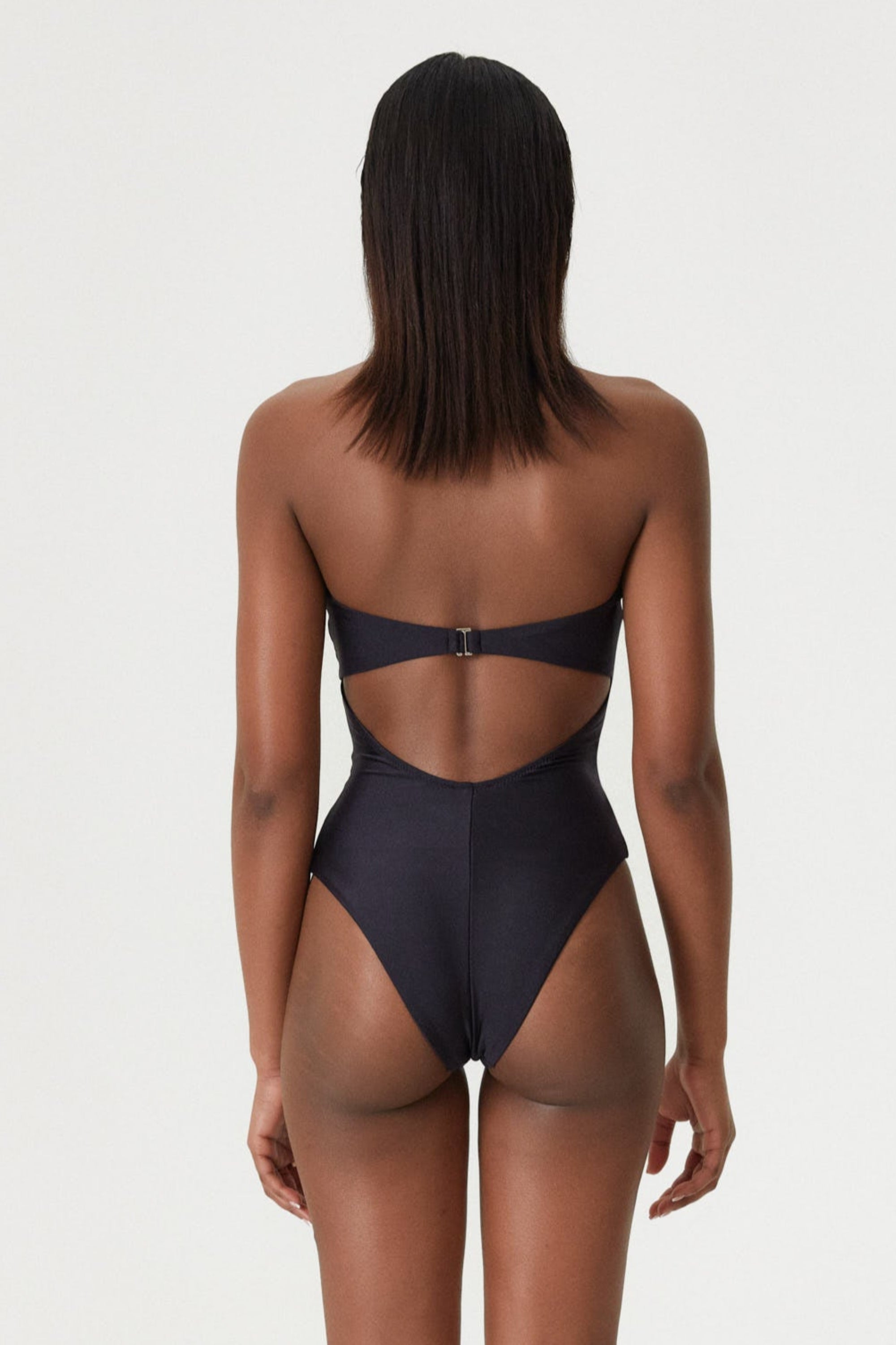 Onyx Infinity One Piece