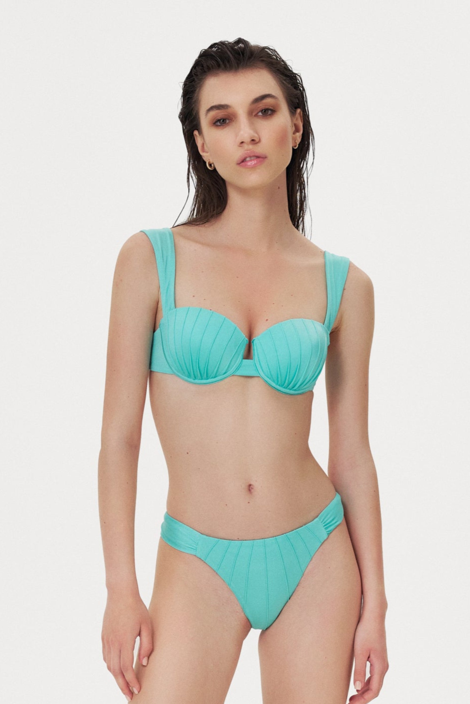 Turquoise Coquillage Low Rise Bottom