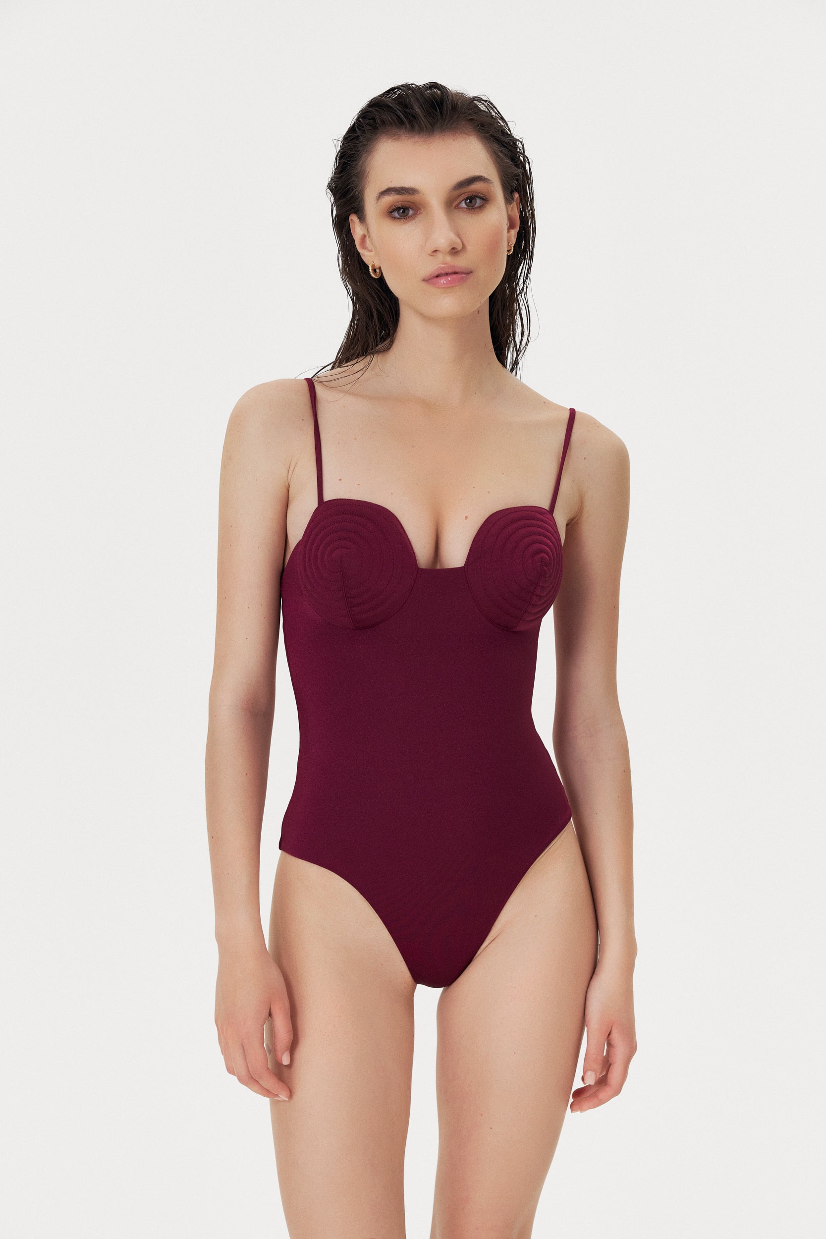 Burgundy Spiral Round Cup One Piece